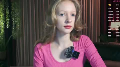 Snapshot of mia_vebes chatting on November 2025 11:10:01 AM Mia online show from November 2025 11:10:01 AM