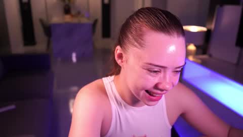 VixenMia online show from November 2025 04:06:02 AM