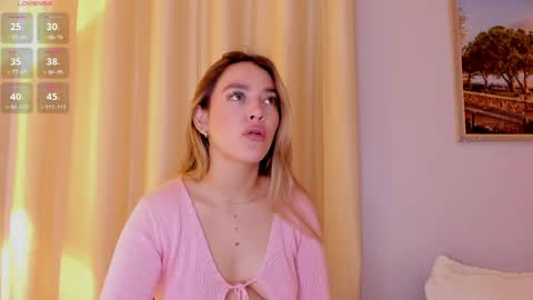 Mia White  online show from April 2026 01:23:02 PM