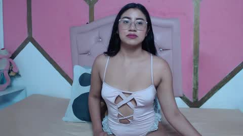 Snapshot of mia_wilsom chatting on October 2025 11:21:01 AM Mia online show from October 2025 11:21:01 AM