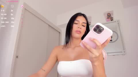     online show from September 2025 06:08:01 PM