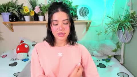 Miaa online show from September 2025 08:03:01 PM