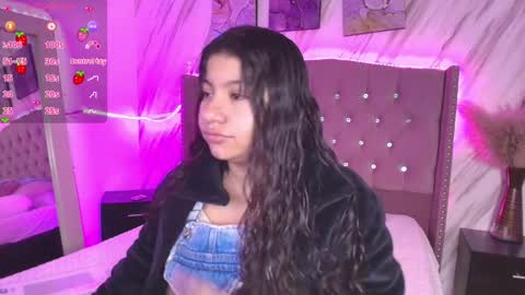 Snapshot of miaa_smiith1 chatting on December 2024 11:33:01 AM miaa_smiith1 online show from December 2024 11:33:01 AM