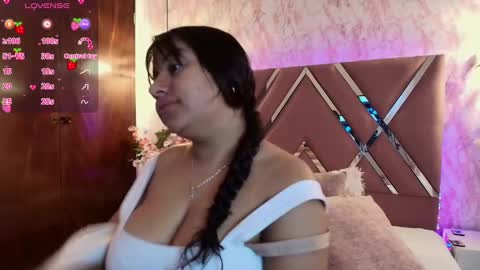 Snapshot of miaa_smiith1 chatting on February 2025 12:11:02 PM miaa_smiith1 online show from February 2025 12:11:02 PM