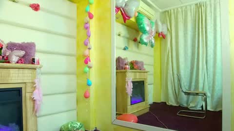 Snapshot of miaaangell chatting on May 2026 02:53:01 AM Mia Angel online show from May 2026 02:53:01 AM
