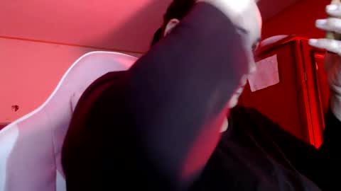 MIA online show from September 2025 11:06:02 PM