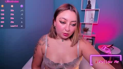 Andrea online show from January 2025 08:54:01 PM