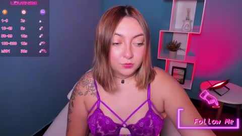 Andrea online show from February 2025 09:41:02 PM