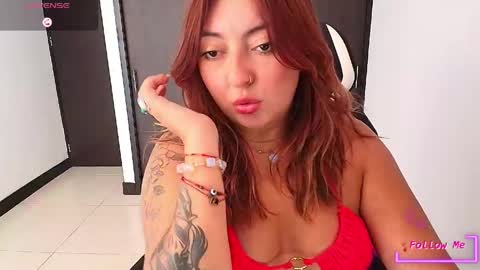 Snapshot of miaawild chatting on April 2026 01:41:02 PM Andrea online show from April 2026 01:41:02 PM