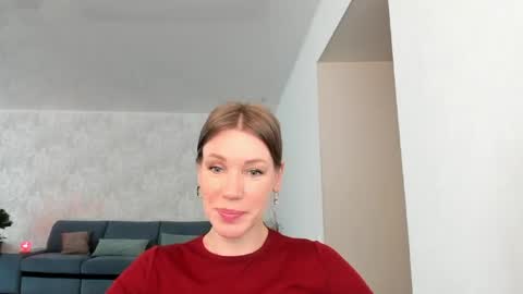 Snapshot of miababy14 chatting on May 2026 04:31:01 AM Mia online show from May 2026 04:31:01 AM