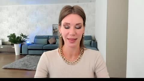 Snapshot of miababy14 chatting on June 2026 05:02:01 AM Mia online show from June 2026 05:02:01 AM