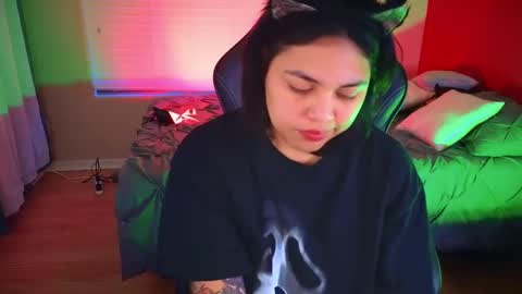 Snapshot of miacanela_xo chatting on December 2024 12:25:01 AM Mia online show from December 2024 12:25:01 AM