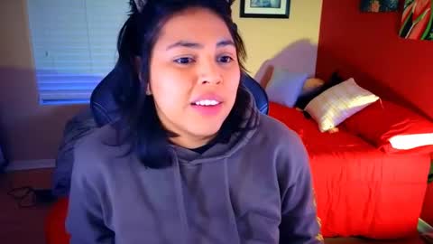 Snapshot of miacanela_xo chatting on January 2025 12:28:01 AM Mia online show from January 2025 12:28:01 AM