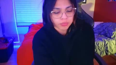 Snapshot of miacanela_xo chatting on January 2025 06:07:01 AM Mia online show from January 2025 06:07:01 AM