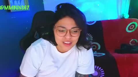 Snapshot of miacanela_xo chatting on October 2025 02:07:01 AM Mia online show from October 2025 02:07:01 AM