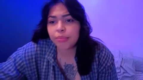 Mia online show from May 2026 02:18:02 AM