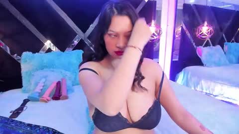 Snapshot of miacharloth chatting on March 2026 01:55:01 AM Mia online show from March 2026 01:55:01 AM