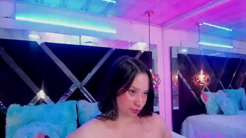 Snapshot of miacharloth chatting on March 2026 01:44:01 AM Mia online show from March 2026 01:44:01 AM