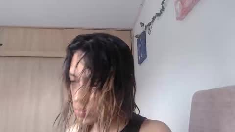 Snapshot of miacollings1 chatting on May 2026 06:14:02 PM Miia online show from May 2026 06:14:02 PM