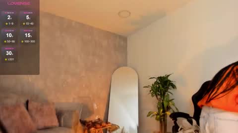 miacooper online show from October 2025 12:15:02 PM