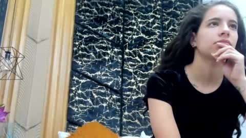 MiaCours online show from April 2026 12:50:01 PM