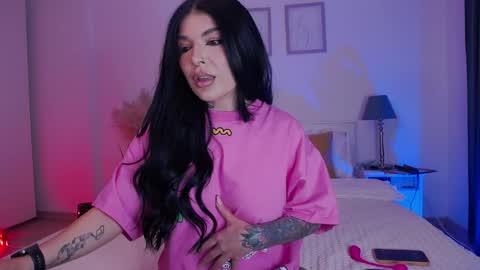 Snapshot of miacute4u chatting on April 2026 06:21:01 PM miacute4u online show from April 2026 06:21:01 PM