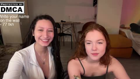 Snapshot of miafleur chatting on April 2026 11:13:02 PM Mia online show from April 2026 11:13:02 PM