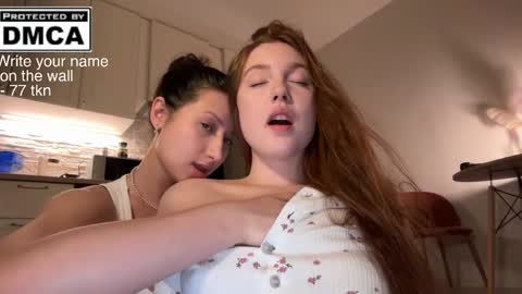 Snapshot of miafleur chatting on April 2026 10:45:02 PM Mia online show from April 2026 10:45:02 PM