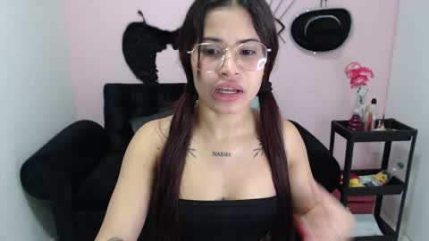 Snapshot of miafuckpussyhard chatting on January 2026 12:20:02 PM miafuckpussyhard online show from January 2026 12:20:02 PM