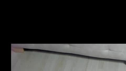 Snapshot of miah_bellmont chatting on May 2026 12:02:01 PM Miah online show from May 2026 12:02:01 PM