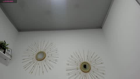 Snapshot of miah_bigboobs chatting on February 2025 11:02:01 AM Miah Collins online show from February 2025 11:02:01 AM