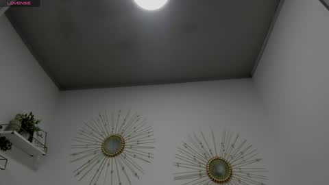 Snapshot of miah_bigboobs chatting on February 2025 09:13:02 AM Miah Collins online show from February 2025 09:13:02 AM