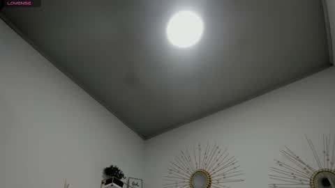 Snapshot of miah_bigboobs chatting on October 2025 11:17:01 AM Miah Collins online show from October 2025 11:17:01 AM