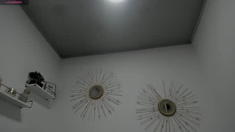 Snapshot of miah_bigboobs chatting on October 2025 11:21:02 AM Miah Collins online show from October 2025 11:21:02 AM