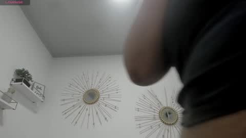 Snapshot of miah_bigboobs chatting on October 2025 11:25:01 AM Miah Collins online show from October 2025 11:25:01 AM