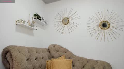 Miah Collins online show from February 2026 06:22:02 PM