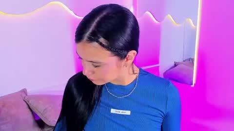Snapshot of miahansson chatting on May 2026 08:21:02 PM MIA online show from May 2026 08:21:02 PM