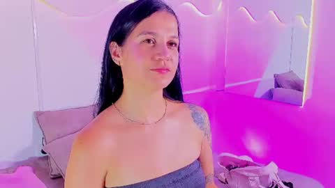 Snapshot of miahansson chatting on July 2026 08:30:02 PM MIA online show from July 2026 08:30:02 PM