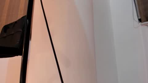 Snapshot of miahertz chatting on February 2026 06:26:01 AM miahertz online show from February 2026 06:26:01 AM