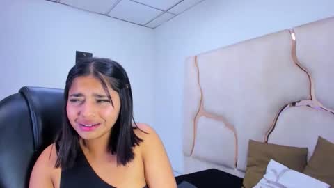 Snapshot of miahsex69 chatting on October 2025 04:02:02 AM miahsex69 online show from October 2025 04:02:02 AM