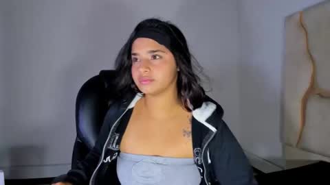 Snapshot of miahsex69 chatting on November 2025 04:07:01 AM miahsex69 online show from November 2025 04:07:01 AM