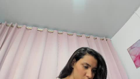 miajhonsonx online show from June 2026 04:29:01 PM