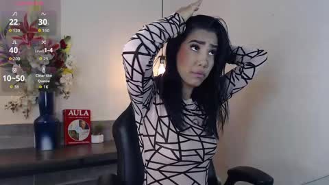 Snapshot of miakarsson chatting on April 2026 12:06:01 PM Mia online show from April 2026 12:06:01 PM