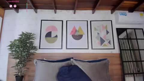 Snapshot of miakay1 chatting on December 2025 03:44:01 AM Mia online show from December 2025 03:44:01 AM