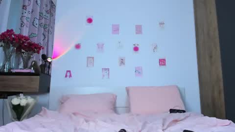 Snapshot of miakeler chatting on June 2026 04:30:02 PM milanaaaa online show from June 2026 04:30:02 PM