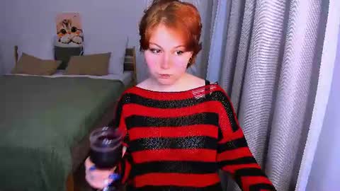 Snapshot of mialacrice chatting on July 2026 04:41:02 AM mialacrice online show from July 2026 04:41:02 AM