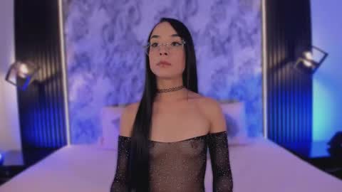 Snapshot of mialarouse chatting on March 2026 08:46:01 PM Mia Larouse online show from March 2026 08:46:01 PM