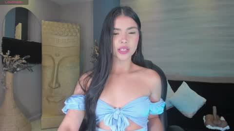 Call me Mia  online show from April 2026 07:36:01 PM