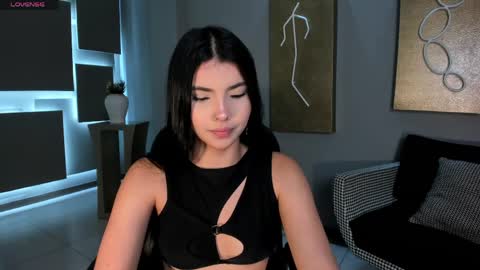 Call me Mia  online show from April 2026 11:37:01 AM