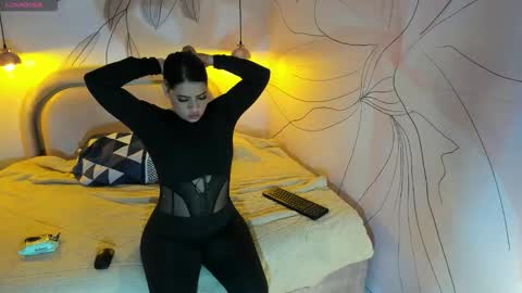 Snapshot of mialoraine chatting on February 2026 11:47:02 AM Mia 3 online show from February 2026 11:47:02 AM